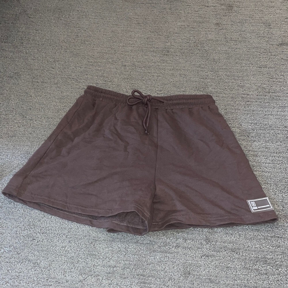 Brown sweat shorts